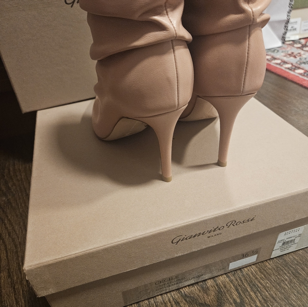 Gianvito Rossi Cecile Leather Ankle Boots Size 36.5 - Picture 6 of 10